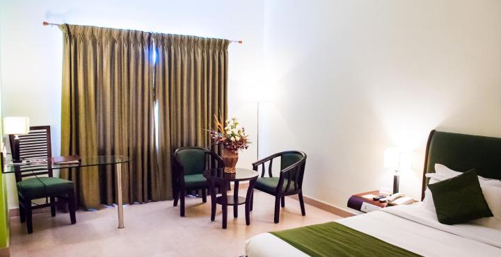 Hotel Atithi Puducherry Zewnętrze zdjęcie
