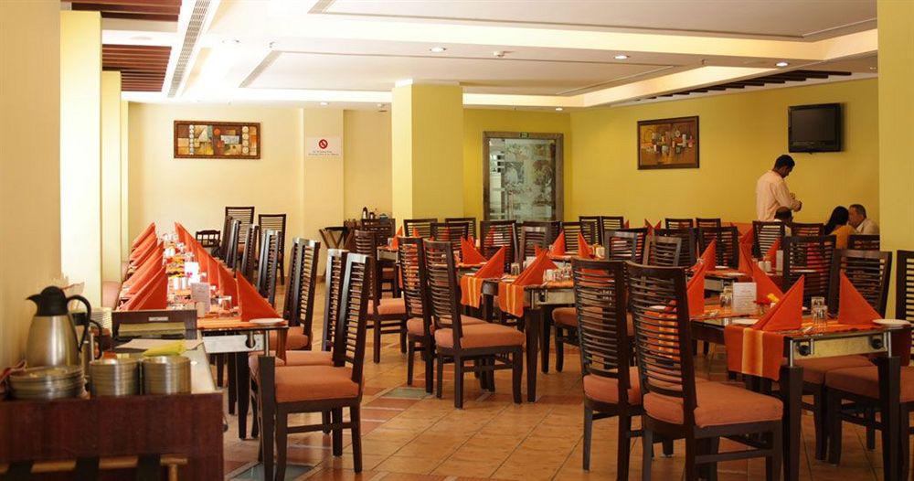 Hotel Atithi Puducherry Zewnętrze zdjęcie